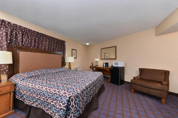 Economy Inn Ardmore image 20